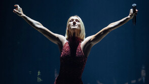 Селин Дион добави шест нови дати за концерти в Париж