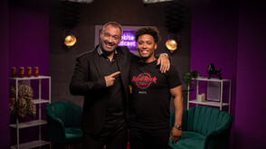 Виктор: От трудното детство до сцената на “Като две капки вода”