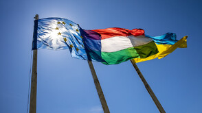 Ново проучване: Унгарците са единни за нуждата от „различни“ отношения с ЕС, но остават различията по Украйна