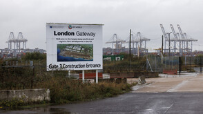 Близо 5 тона кокаин са конфискувани в пристанищен терминал в Лондон