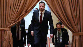 САЩ отправят „прекомерни изисквания” по отношение на Ормузкия проток, съобщават ирански медии