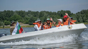 Водно такси свързва България и Румъния (СНИМКИ)