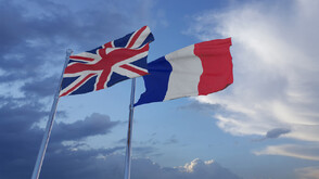 Франция и Великобритания организират конференция за отпушване на Ормузкия проток