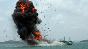 Американската армия съобщи, че ударила плавателен съд в Тихия океан, четирима са убити