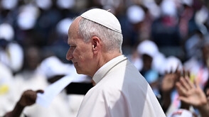 Папа Лъв XIV отправи остри критики срещу авторитарните режими по време на посещението си в Ангола