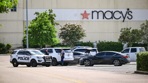 Престрелка в търговски център в американския щат Луизиана