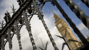 По-малко секции, повече желаещи: Как гласуваха българите на Острова