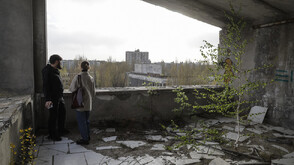 40 години по-късно Чернобил под риск: Дронове и ракети прелитат над забранената зона