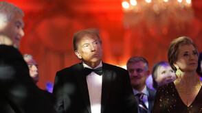 Стрелецът от гала вечерята на журналистите от Белия дом е обвинен в опит за убийство на президента на САЩ