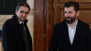 Съдът върна на прокуратурата обвинителния акт по делото срещу Кирил Петков и Божидар Божанов за отстраняване на грешки