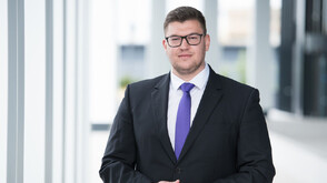 Признание за NOVA: Репортерът Запрян Запрянов беше отличен от Асоциацията на българските авиокомпании