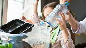 Депозитна система за бутилки и кенове: Как ще работи и кой ще я контролира