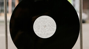 Почина основателят на групата Hot Chocolate