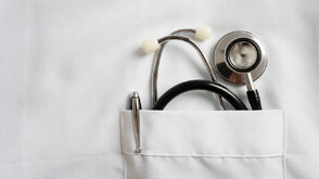 Д-р Даниел Кипров: Обидно е младите лекари да получават минимална работна заплата