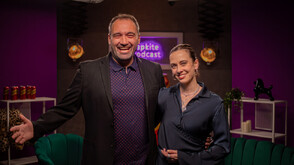 Весела Бабинова: Между сцената, страховете и чудесата в живота