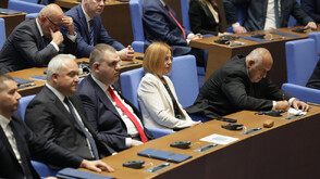 Кабинетът „Радев”: Ще получи ли подкрепа от опозицията в парламента