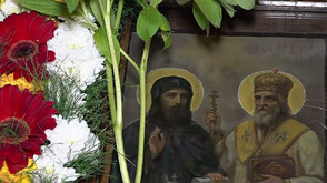 С тържества и шествия почетоха празника на светите братя Кирил и Методий