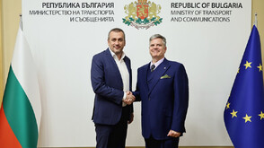 Георги Пеев и Н. Пр. Х. Мартин Макдауъл обсъдиха стратегическото партньорство в транспорта и високите технологии