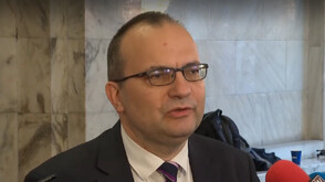 ДБ няма да подкрепи предложението за поемане на нов дълг в размер на 3,8 милиарда евро