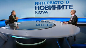 Тодор Чобанов представи учебник по аритметика, написан от Христо Ботев