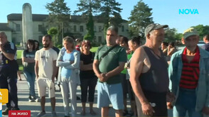 Протест срещу тежкотоварния трафик в павликенското село Михалци