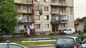 Трима души са открити мъртви в Угърчин, има задържан (СНИМКИ)