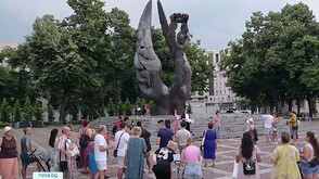 Протести заради парите за майчинство