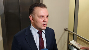 Министърът на правосъдието поиска наказание за нотариус по случая „Баба Алино“