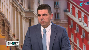 Ивайло Мирчев: България изпраща противоречиви сигнали - с единия крак на Запад, с другия към Русия