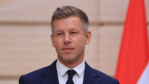 Ниските нива на Дунав може да наложат спиране на АЕЦ „Пакш“, предупреди Петер Мадяр