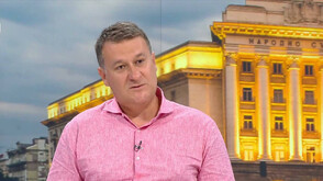 Доц. Милен Любенов: Темата за американските самолети цистерни много сериозно поляризира общественото мнение