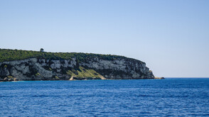 Два кораба с над 200 пътници са се сблъскали в Йонийско море