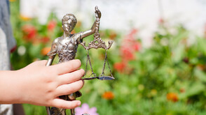 70 години по-късно: Започва работа по нов закон за детското правосъдие