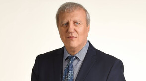Александър Томов се кандидатира за президент