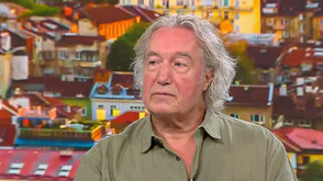 Да се завърнеш в България след десетилетия в емиграция: Историята на Ванс Петрунов