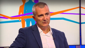 Димитър Илиев: Мантинелите по пътищата у нас са като декор за филм