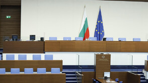 Какви са посланията на политиците за 22 септември