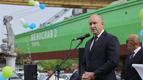 Нов български ферибот беше спуснат на вода, премиерът обеща средства за инфраструктурни проекти