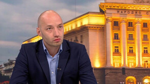 Балотаж между Йотова и Гюров е най-вероятната прогноза, смята Димитър Ганев