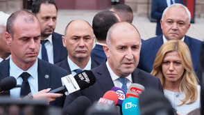 Румен Радев: Няма непосредствена заплаха за националната сигурност, но има рискове