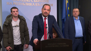 Заради съмнения за полицейско насилие: ДПС призова Демерджиев да поиска оставката на директора на ОДМВР-Кърдажи