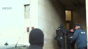Докараха тримата заподозрени за смъртта на Слави Бинев в СДВР