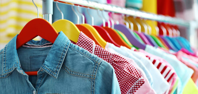 „Икономическа полиция“ иззе фалшиви маркови дрехи за близо 100 000 евро във Варна