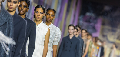 „Диор” с почит към Ив Сен Лоран на Седмицата на модата в Париж
