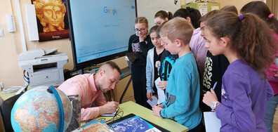 Благой Цицелков запознава учениците с Антарктида