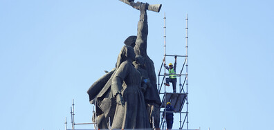 Столична община придобива фигурите от Паметника на Съветската армия