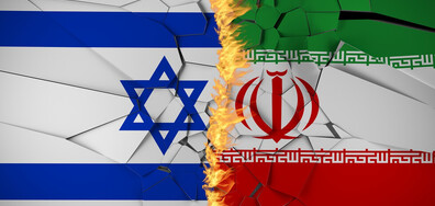 Израел нанесе удари срещу Иран (ВИДЕО)