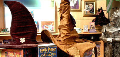 Над 9000 предмета: Най-голямата колекция на "Хари Потър" във Великобритания (ВИДЕО+СНИМКИ)