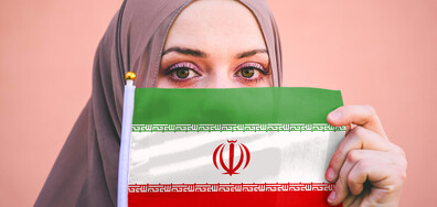 "В клетката": Историята на Фариба от Иран, която се бори за правата на жените