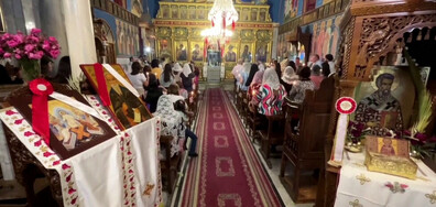 Вярващи се събраха в църквата в град Газа, за да отпразнуват Възкресение Христово